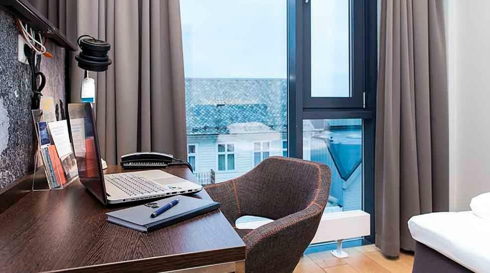 Comfort Hotel Victoria Florø Kültér fotó