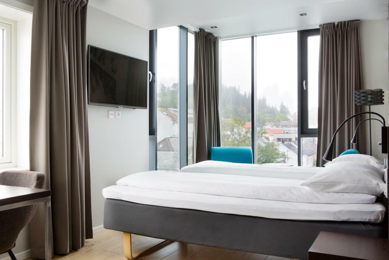 Comfort Hotel Victoria Florø Kültér fotó